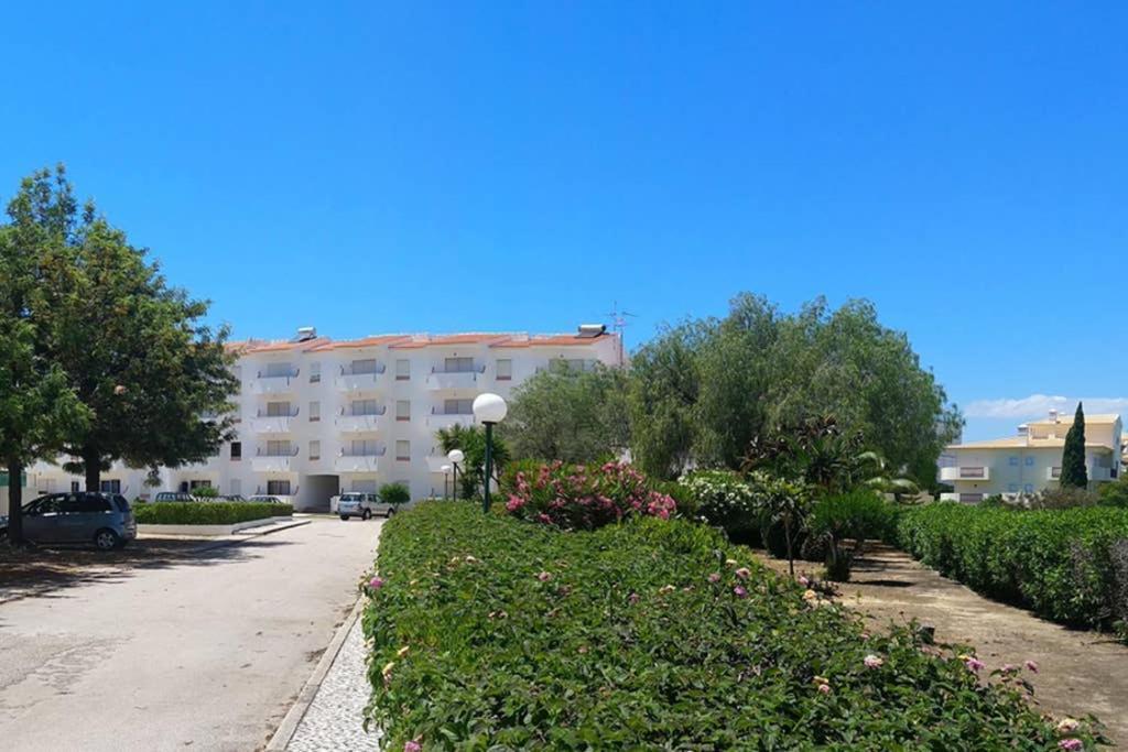 אלבופיירה Praia Eulalia With Pool And 5 Minutes From The Beach מראה חיצוני תמונה